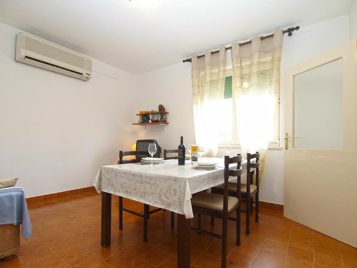 Apartment Slavica 2010 بولا المظهر الخارجي الصورة